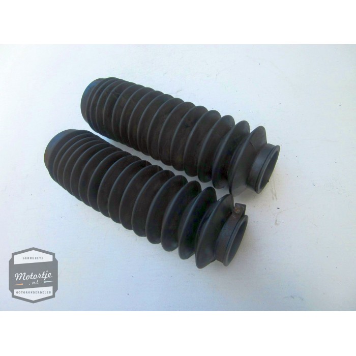 Kawasaki GT550 vorkpoot hoezen / voorvork rubbers Kawasaki GT550 vorkpoot hoezen / voorvork rubbers